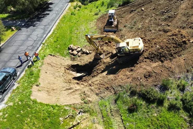 Wilber Construction Earthworking and Excavation Bullodzer Paso Robles, CA 7 Wilber Construction Earthworking and Excavation Bullodzer Paso Robles, CA 7